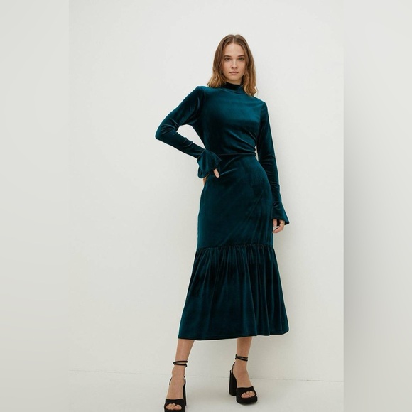 Oasis Velvet Emerald Green Funnel Neck Tiered Midi Dress with Bell Sleeves Large - Picture 3 of 4